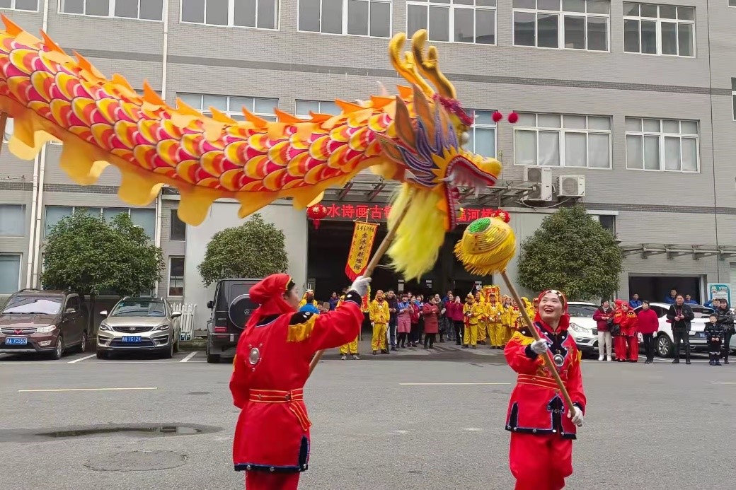 歡喜鬧元宵，彩燈慶佳節(jié) ——河橋鎮(zhèn)舉辦“迎亞運”元宵燈會踩街活動